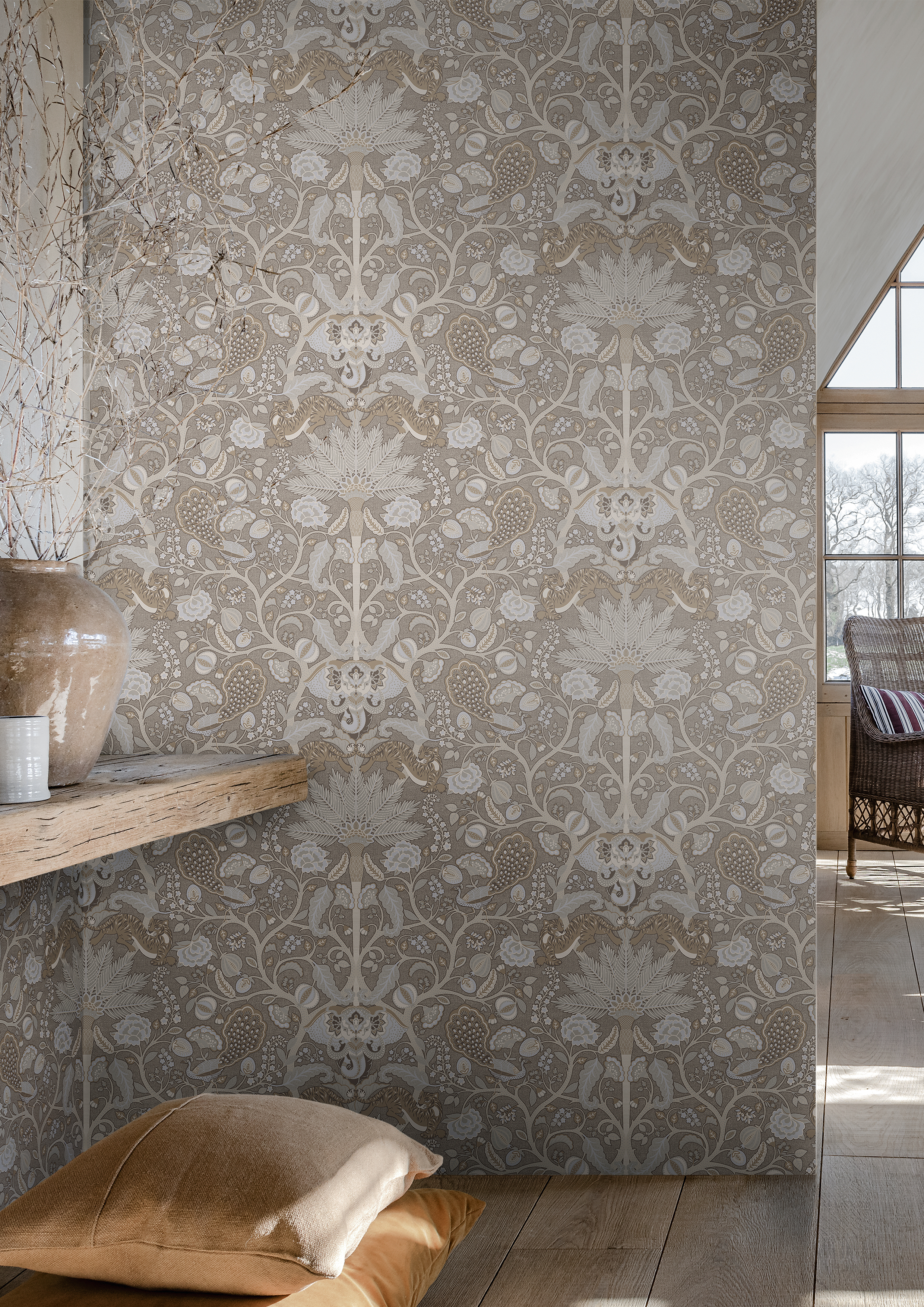 Обои Loymina British Style Garden Tree of Nations Brit 10 004 10,05×1 фото в интерьере